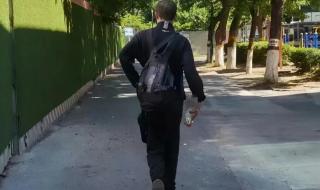 北大数学天才韦东奕